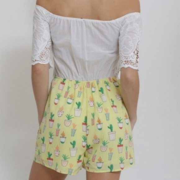 Cactus print Off the Shoulder Shorts Romper - Picture 3 of 3